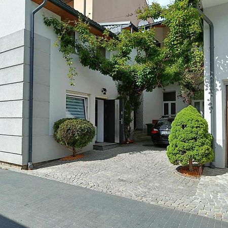 Kiwi Apartament Muszyna Kültér fotó